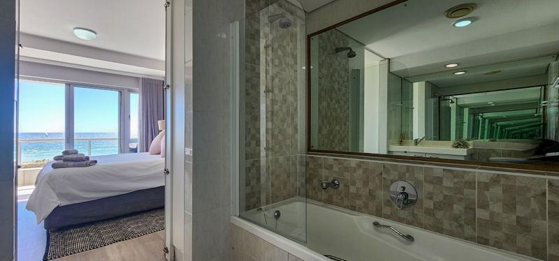 2 Bedroom Property for Sale in Dolphin Beach Western Cape